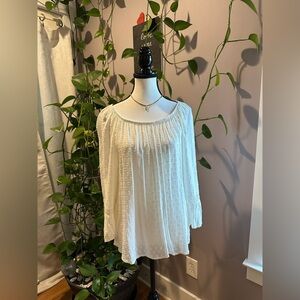 Cupio White Textured Blouse